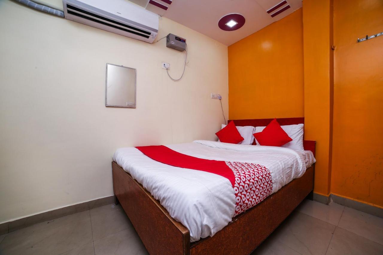 Hotel Shiv Mahima Inn By Wb Inn Prayagraj Exterior foto